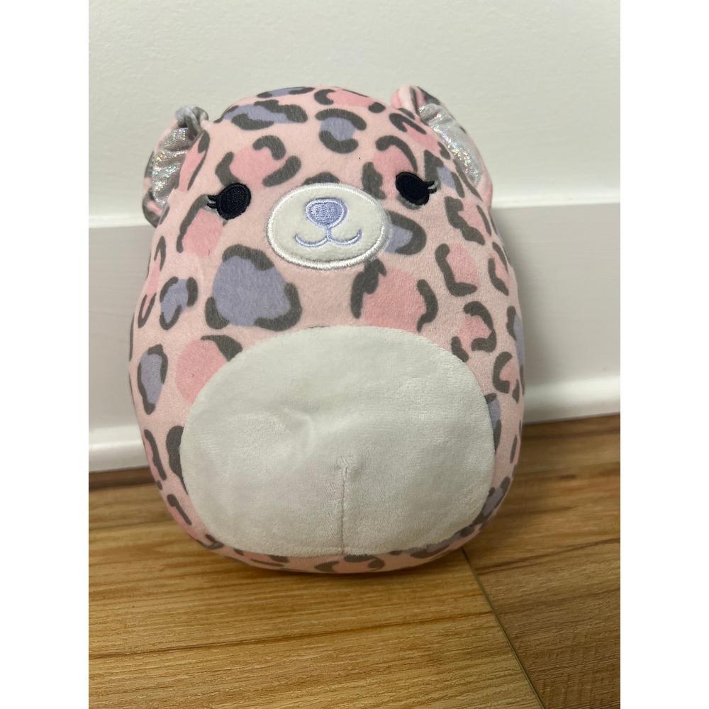 Squishmallows Chelsea Leopard Kids 8 Inch Pink Purple Spotted Plush Toy
